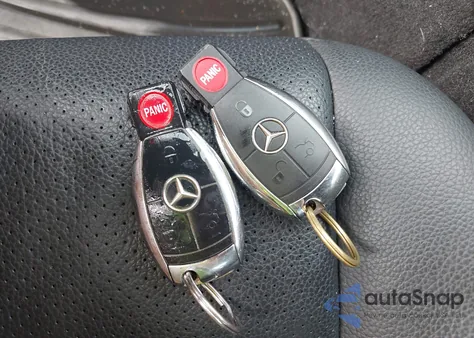 2008 Mercedes-Benz C 300 Luxury 4Matic/Sport 4Matic from USA, damaged, VIN WDDGF81X08F125456